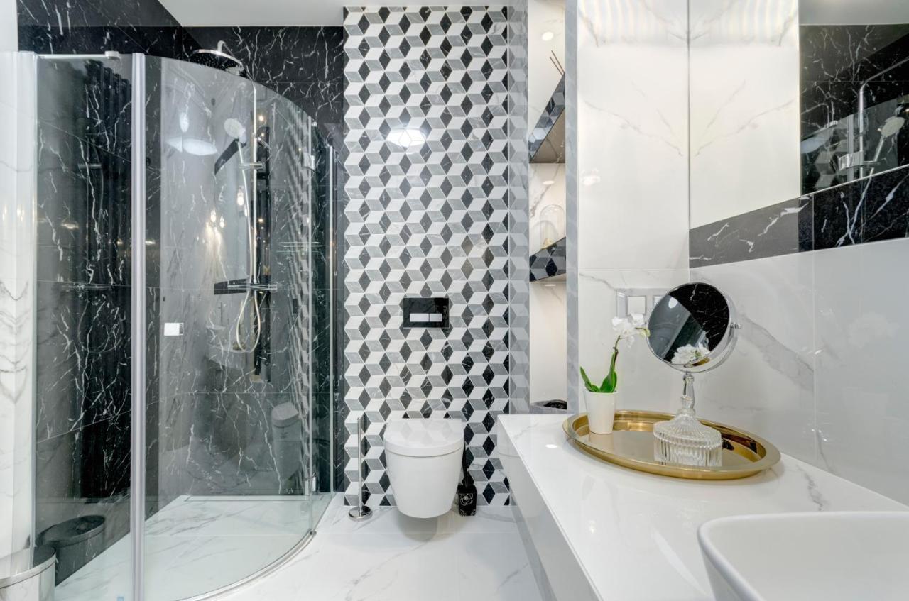 Brabank Riverside By Downtown Apartments Гданск Екстериор снимка